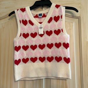New with tags. OLD NAVY Girls Vest. Size L(10-12).